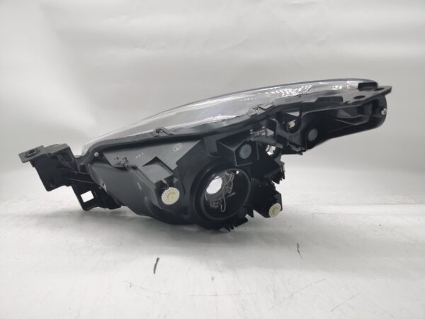 Mazda 2 2014-2019 HALOGEN R.H.S HEADLIGHT ASSEMBLY