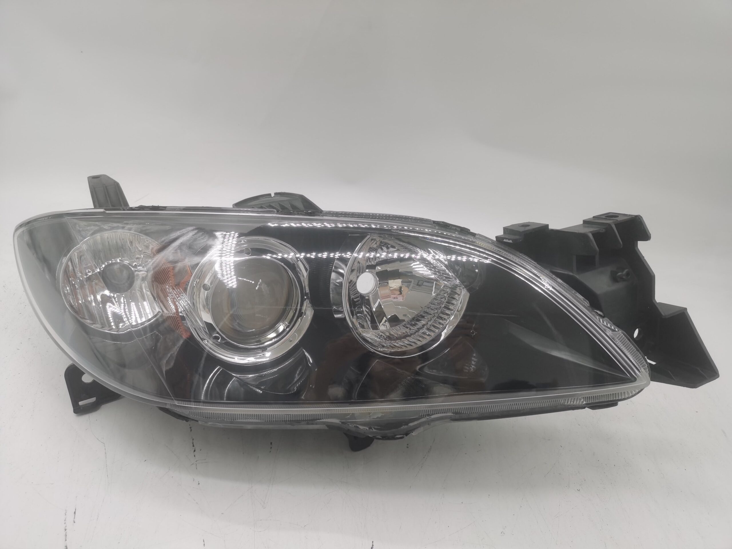 Mazda 3 2003-2009 HALOGEN R.H.S Headlight Assembly