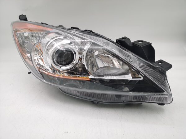 Mazda 3 2010-2013 HALOGEN R.H.S HEADLIGHT ASSEMBLY