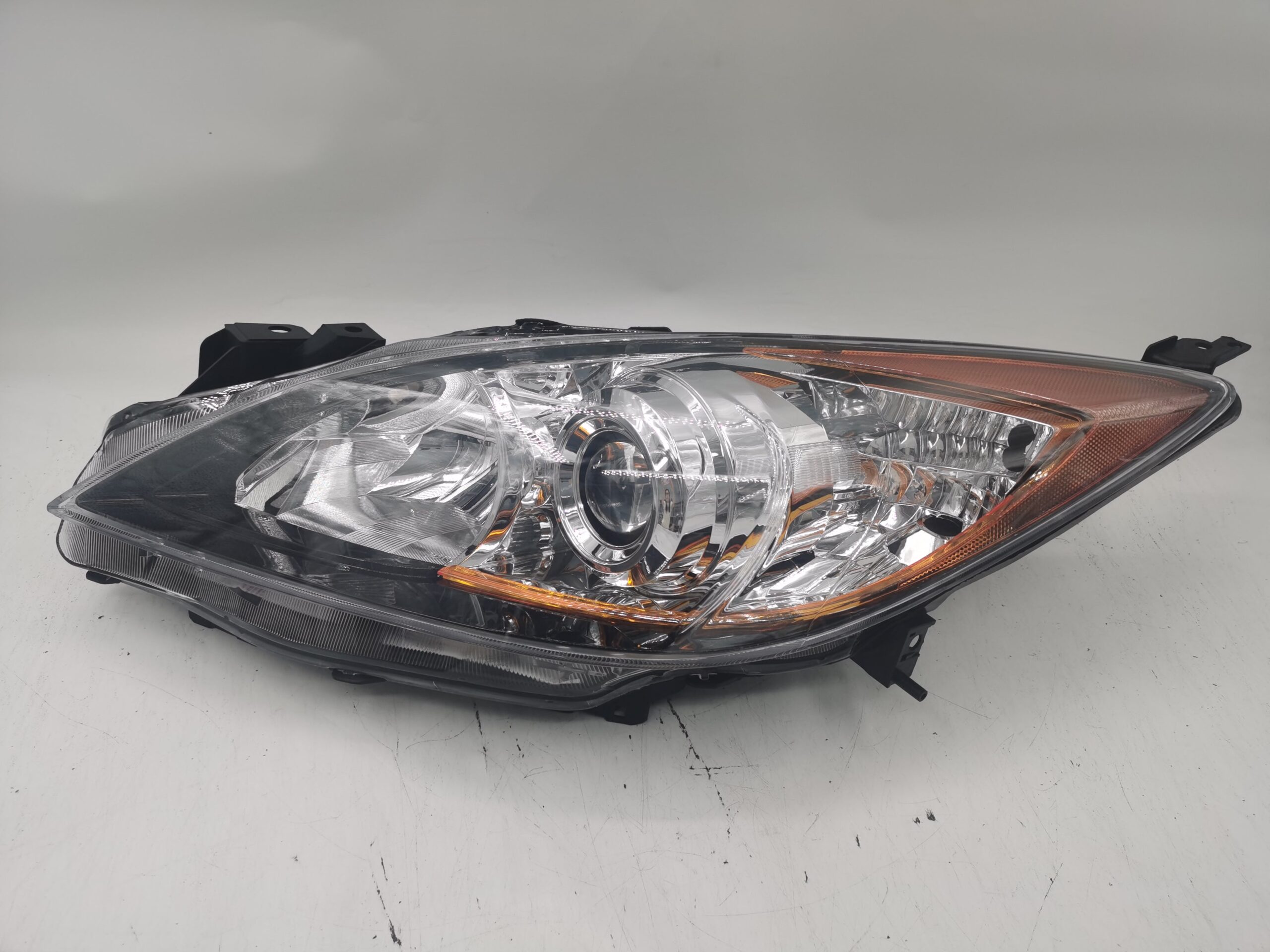 Mazda 3 2010-2013 HALOGEN L.H.S Headlight Assembly