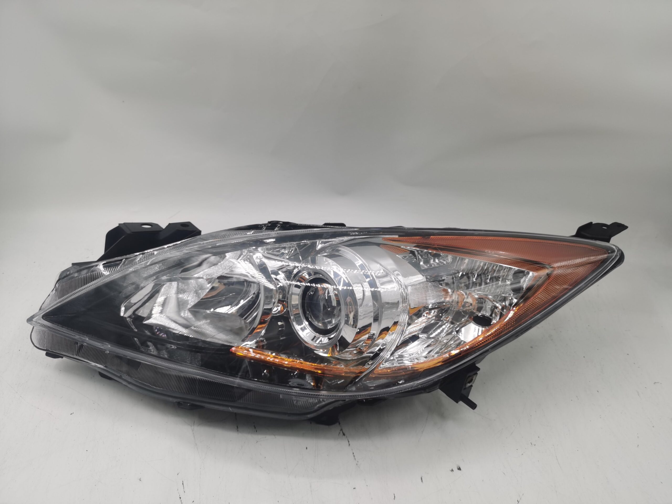 Mazda 3 2010-2013 HALOGEN L.H.S Headlight Assembly