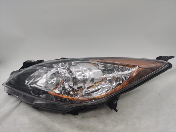 Mazda 3 2010-2013 HALOGEN L.H.S Headlight Assembly