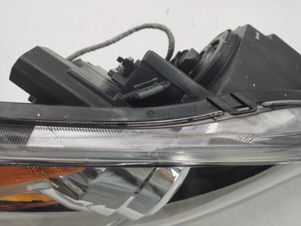 Mazda 3 2010-2013 HALOGEN R.H.S Headlight Assembly