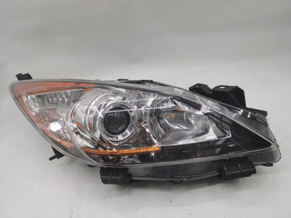 Mazda 3 2010-2013 HALOGEN R.H.S Headlight Assembly