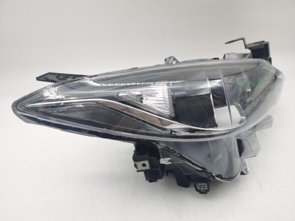 Mazda 3 2014-2016 HALOGEN R.H.S HEADLIGHT ASSEMBLY