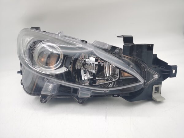 Mazda 3 2014-2016 HALOGEN R.H.S HEADLIGHT ASSEMBLY