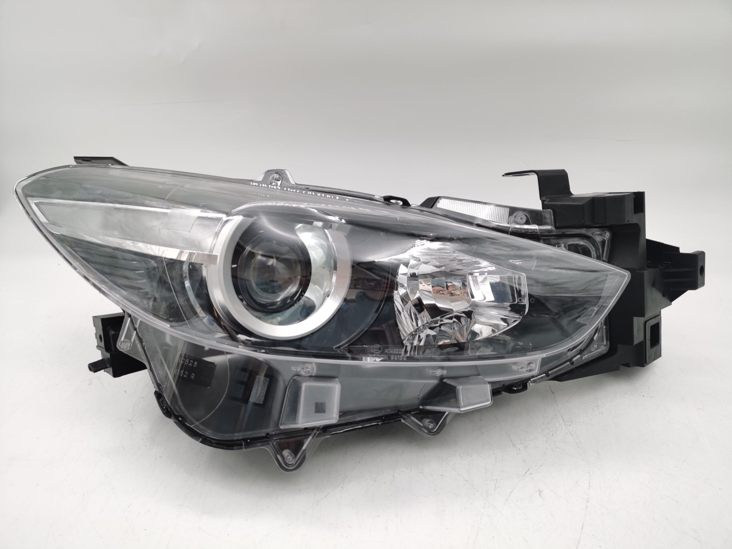 Mazda 3 2017-2018 HALOGEN R.H.S HEADLIGHT ASSEMBLY