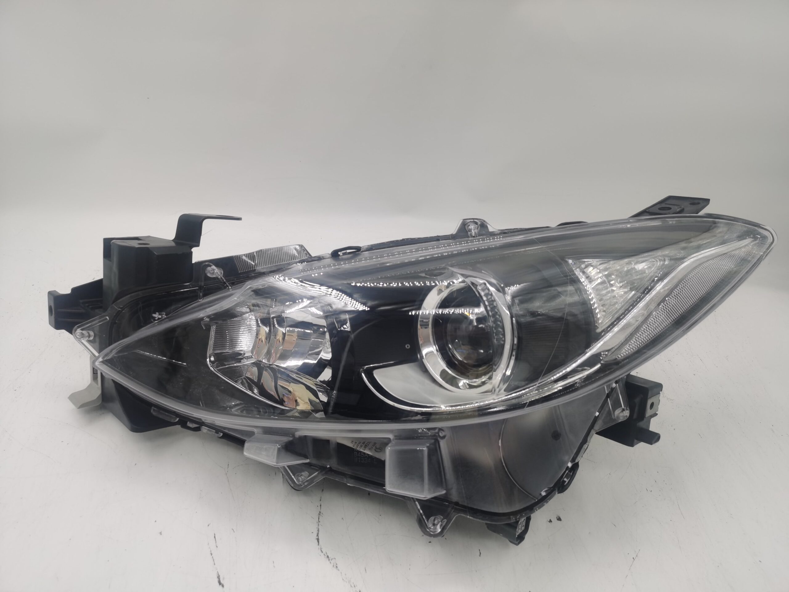 Mazda 3 2014-2016 HALOGEN L.H.S Headlight Assembly