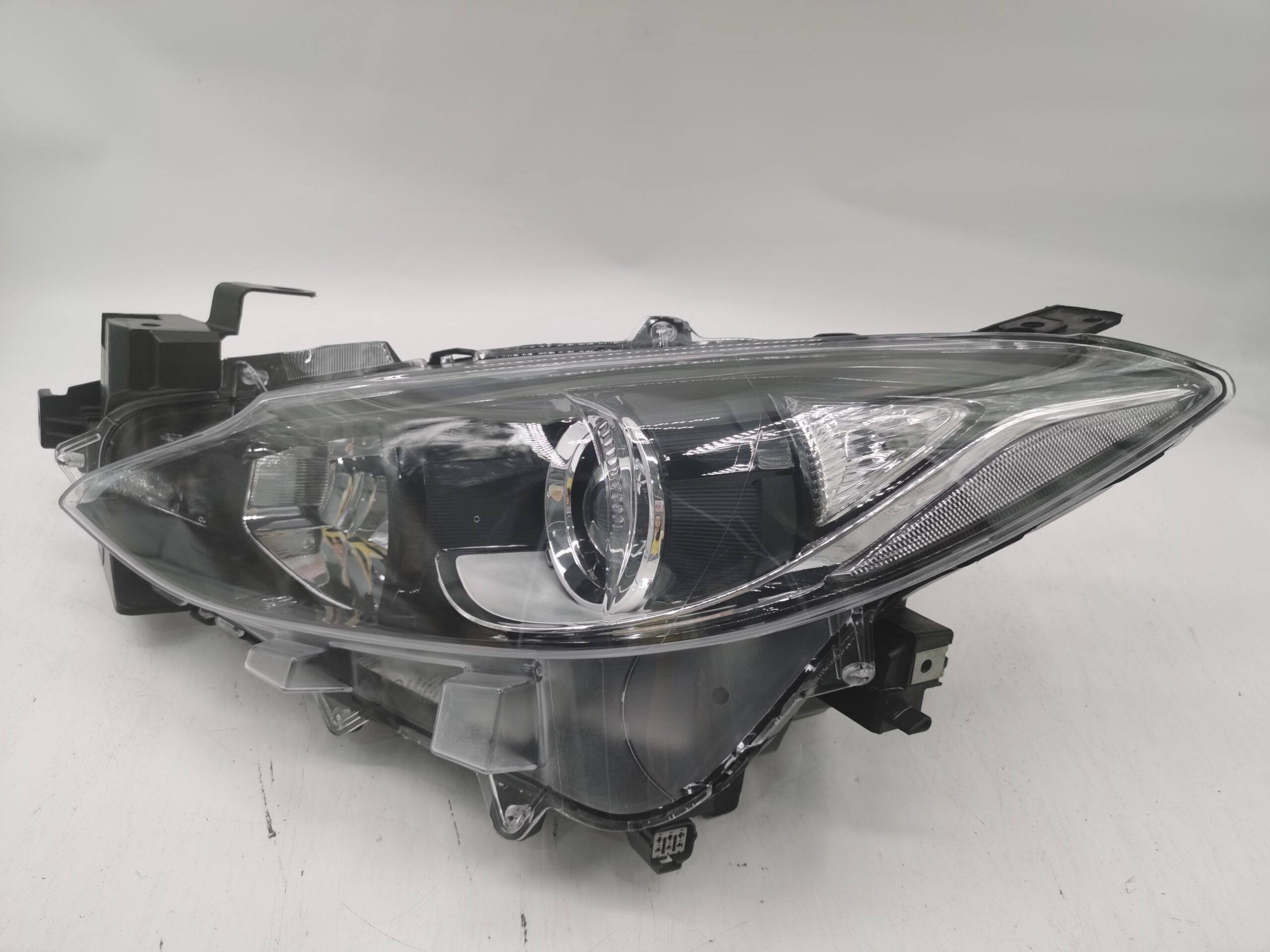 Mazda 3 2014-2016 HALOGEN L.H.S Headlight Assembly