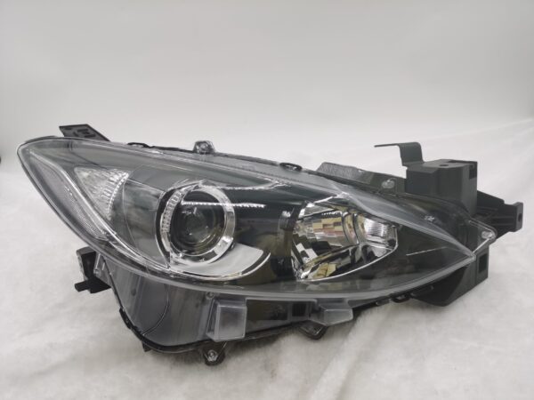 Mazda 3 2014-2016 HALOGEN R.H.S HEADLIGHT ASSEMBLY