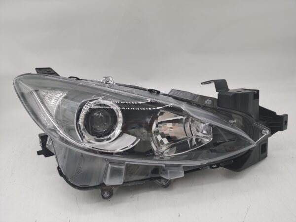 Mazda 3 2014-2016 HALOGEN R.H.S Headlight Assembly