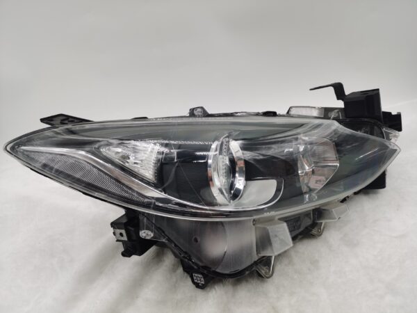 Mazda 3 2014-2016 HALOGEN R.H.S HEADLIGHT ASSEMBLY