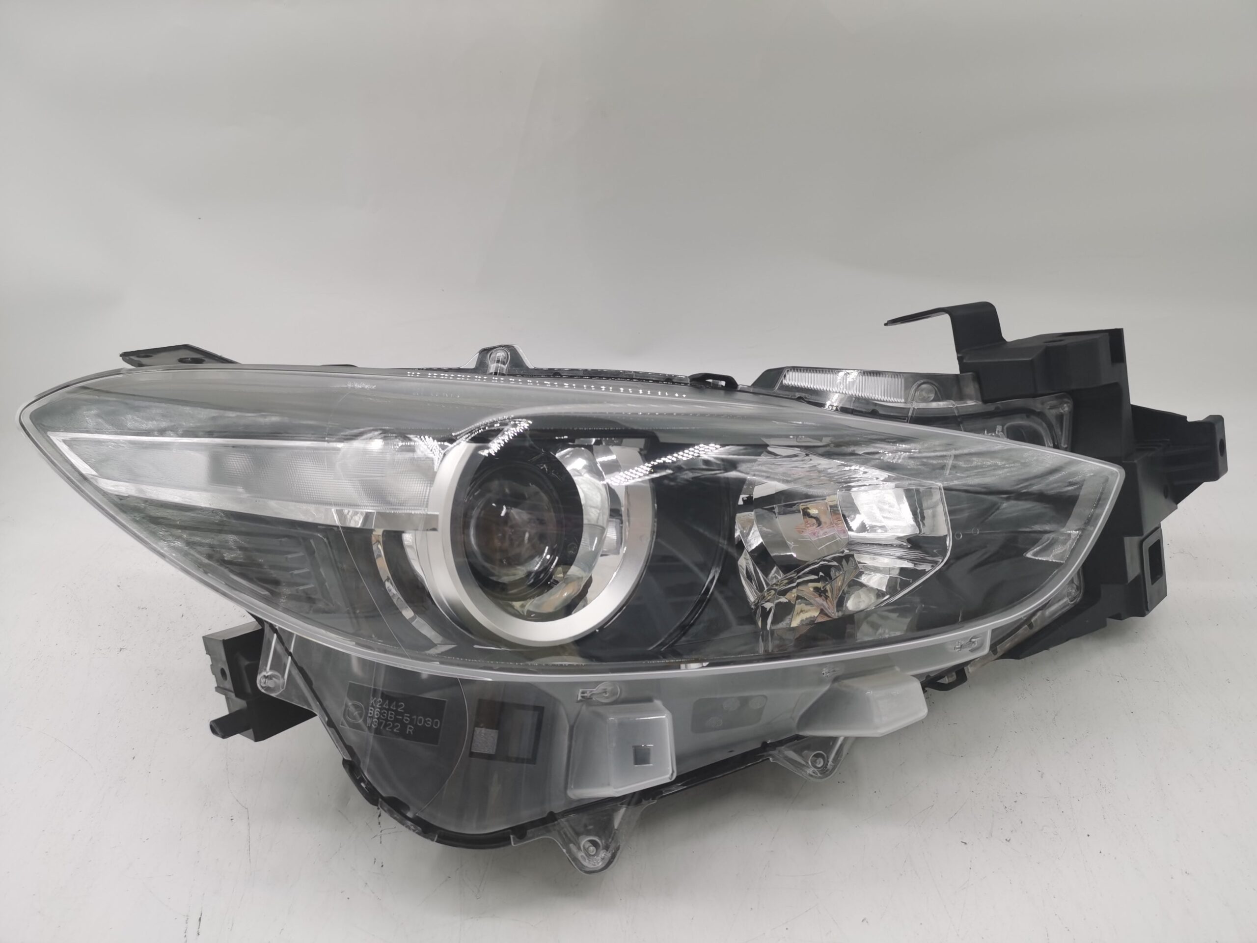 Mazda 3 2017-2018 HALOGEN R.H.S Headlight Assembly