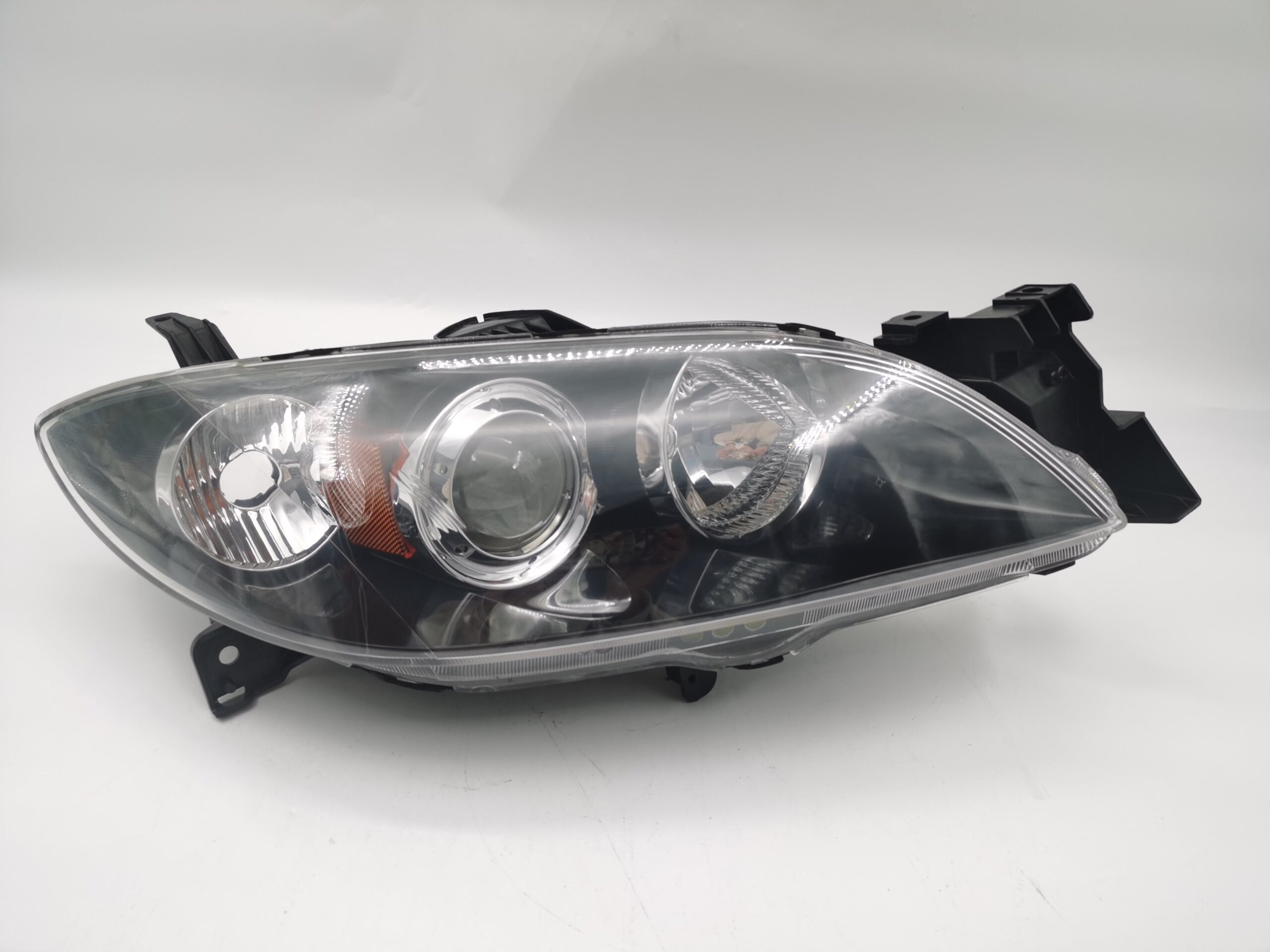 Mazda 3 2003-2009 HALOGEN R.H.S HEADLIGHT ASSEMBLY