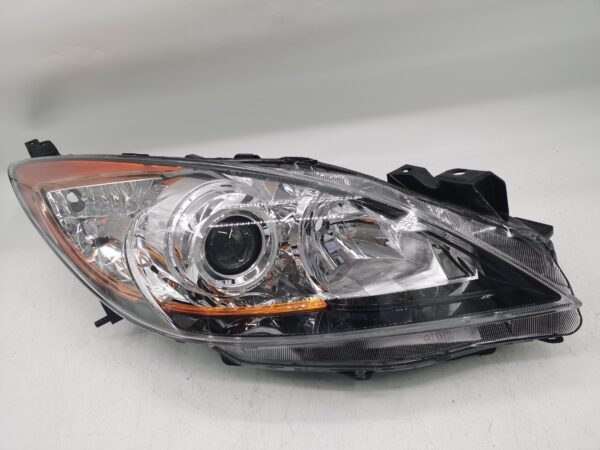 Mazda 3 2010-2013 HALOGEN R.H.S HEADLIGHT ASSEMBLY