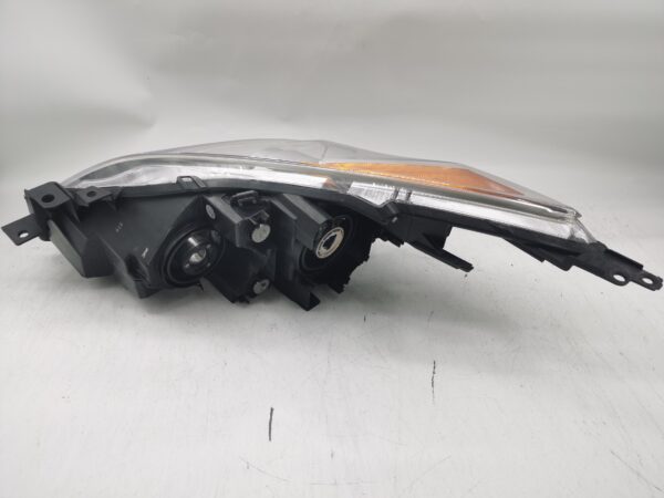 Mazda 3 2010-2013 HALOGEN R.H.S HEADLIGHT ASSEMBLY