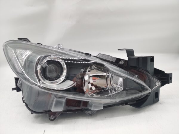 Mazda 3 2014-2016 HALOGEN R.H.S HEADLIGHT ASSEMBLY