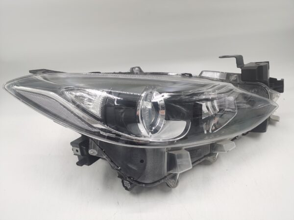 Mazda 3 2014-2016 HALOGEN R.H.S HEADLIGHT ASSEMBLY