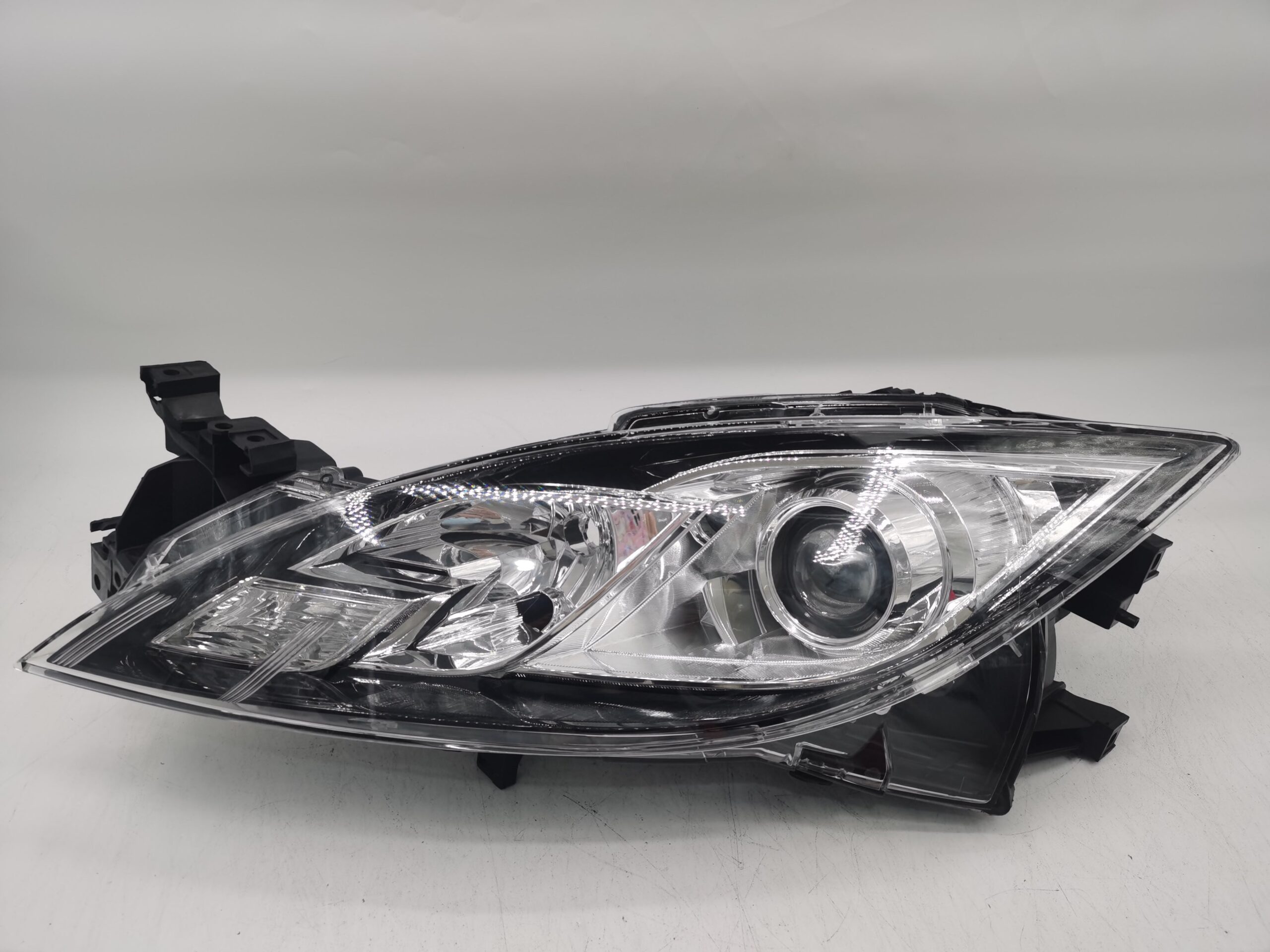 Mazda 6 GH 2007-2009 L.H.S HEADLIGHT ASSEMBLY