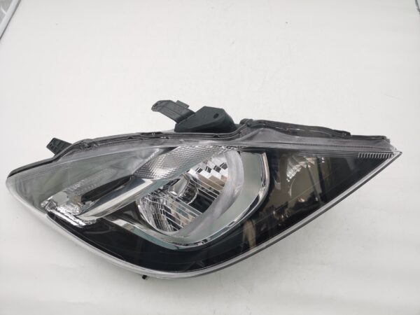 Mazda BT-50 2016-2019 HALOGEN R.H.S HEADLIGHT ASSEMBLY