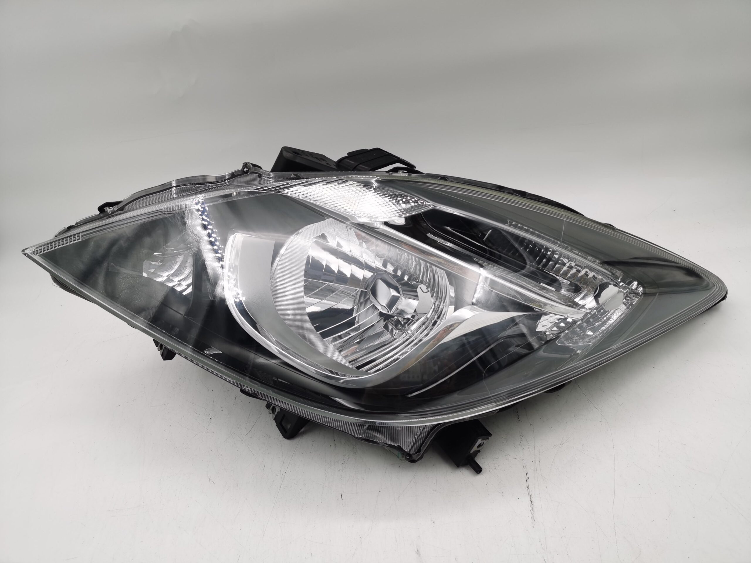 Mazda BT-50 2016-2019 HALOGEN L.H.S HEADLIGHT ASSEMBLY