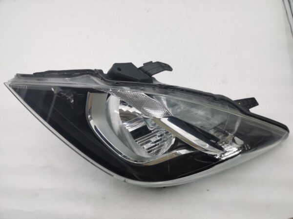 Mazda BT-50 2016-2019 HALOGEN L.H.S HEADLIGHT ASSEMBLY