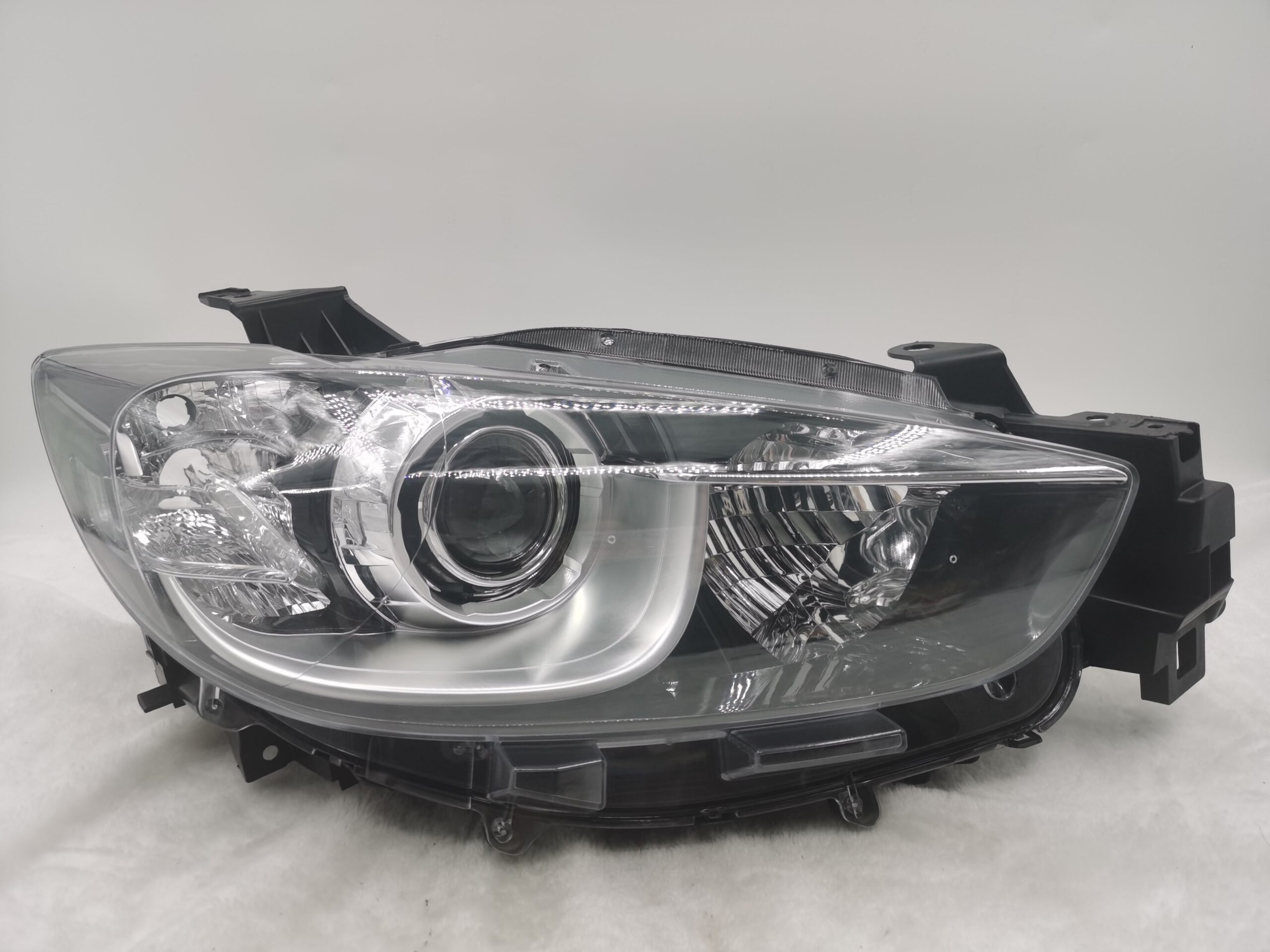 Mazda CX-5 2014-2016 XENON R.H.S HEADLIGHT ASSEMBLY