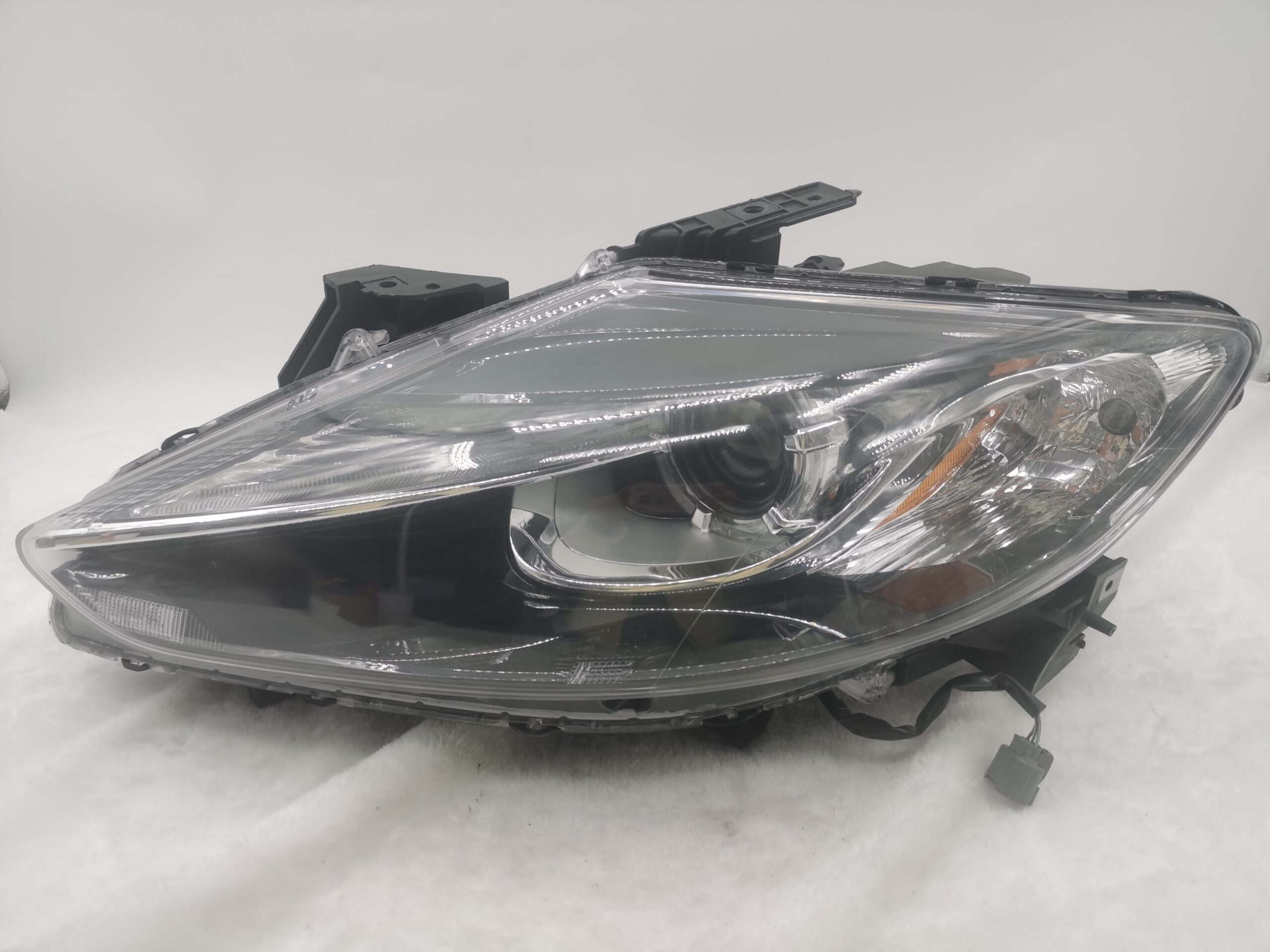 Mazda CX-9 2013-2015 XENON L.H.S HEADLIGHT ASSEMBLY