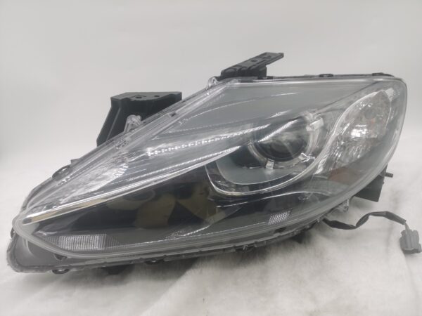 Mazda CX-9 2013-2015 XENON L.H.S HEADLIGHT ASSEMBLY