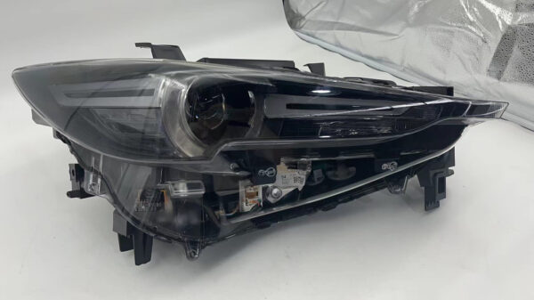 Mazda CX5 2017 R.H.S HEADLIGHT ASSEMBLY