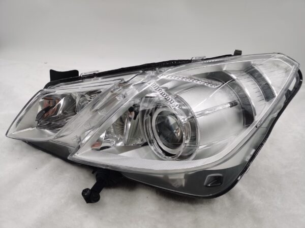 Mercedes-Benz E-CLASS W207 2009-2012 XENON L.H.S HEADLIGHT ASSEMBLY