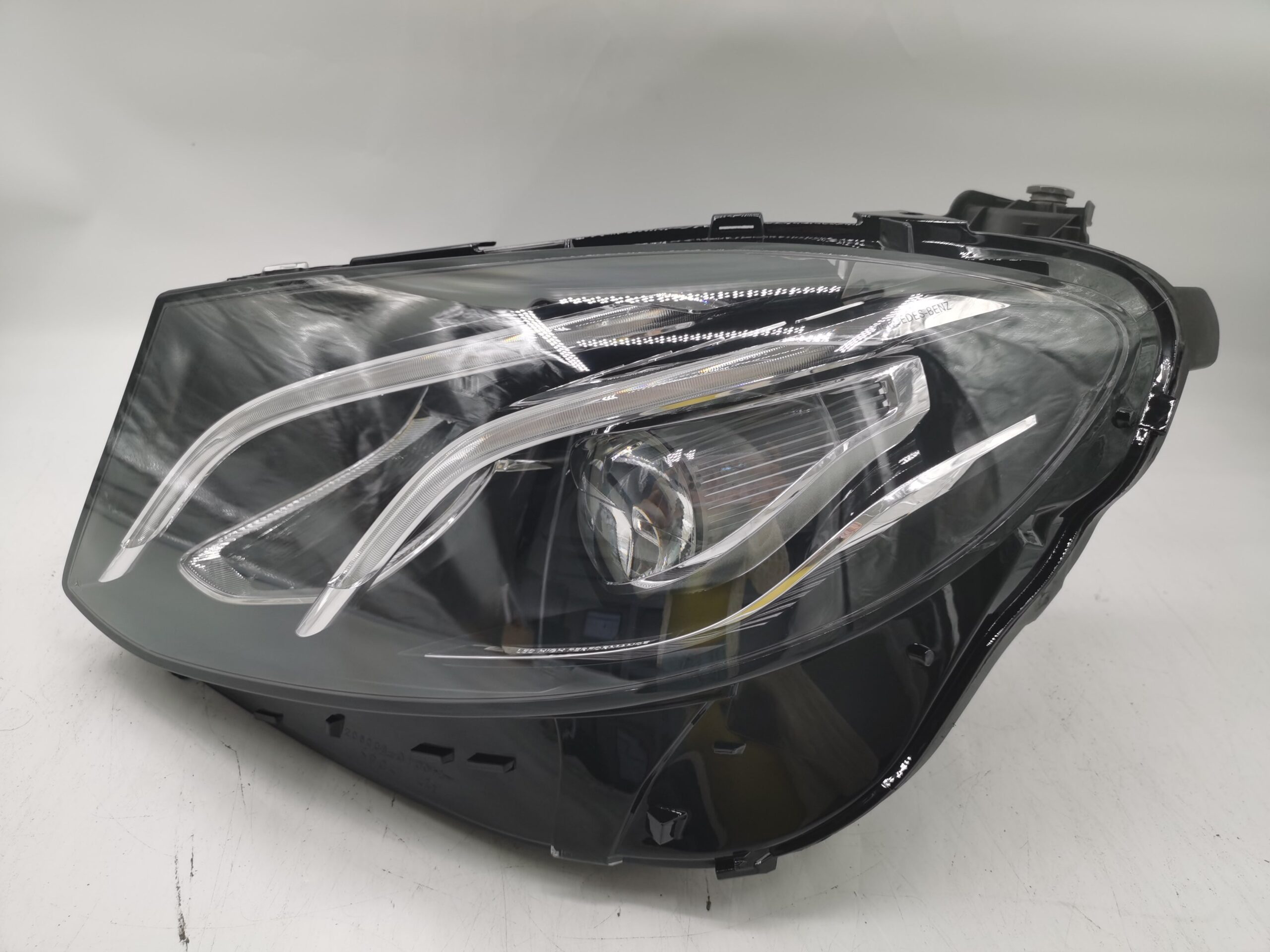 Mercedes-Benz E-CLASS W213 2016-2019 LED L.H.S HEADLIGHT ASSEMBLY