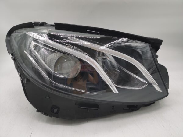 Mercedes-Benz E-CLASS W213 2016-2019 LED R.H.S HEADLIGHT ASSEMBLY