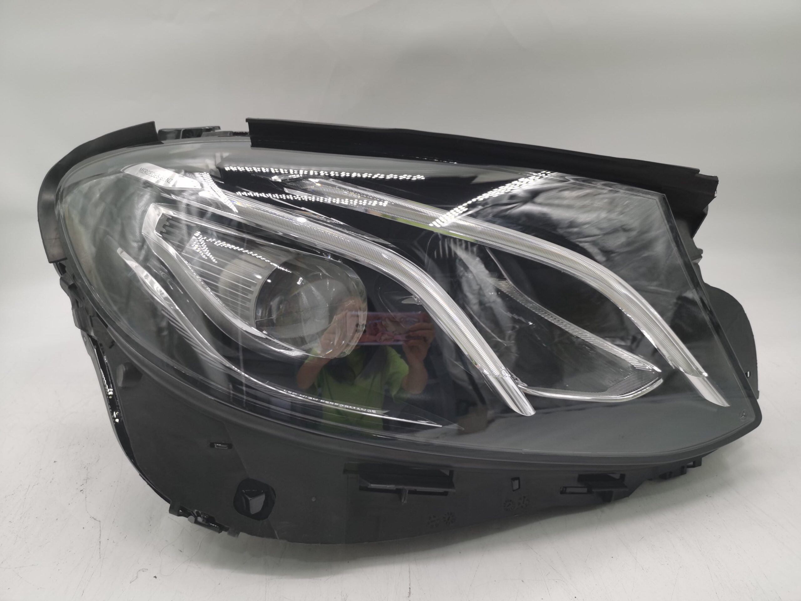 Mercedes-Benz E-CLASS W213 2016-2019 LED R.H.S HEADLIGHT ASSEMBLY