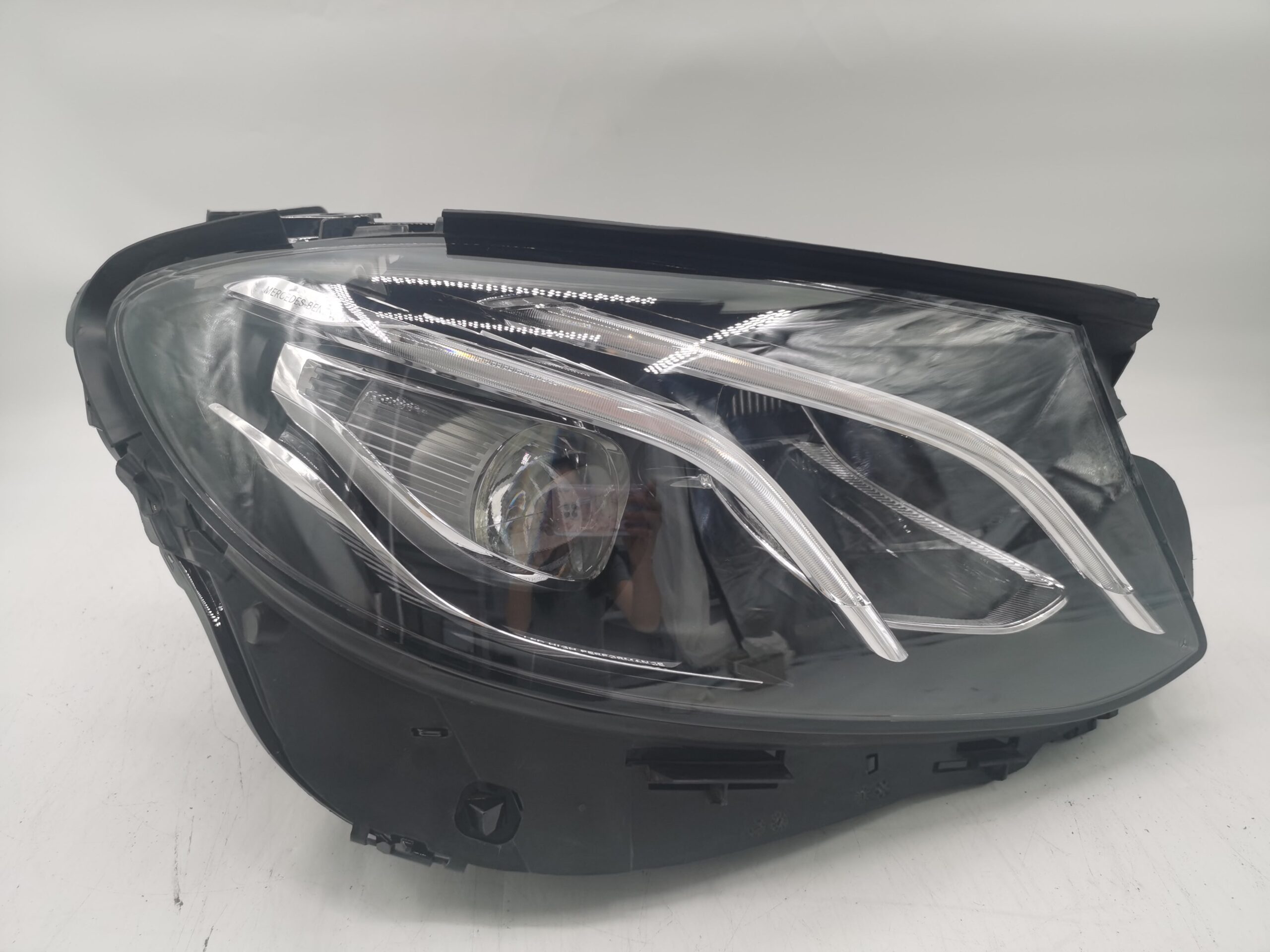 Mercedes-Benz E-CLASS W213 2016-2019 LED R.H.S HEADLIGHT ASSEMBLY