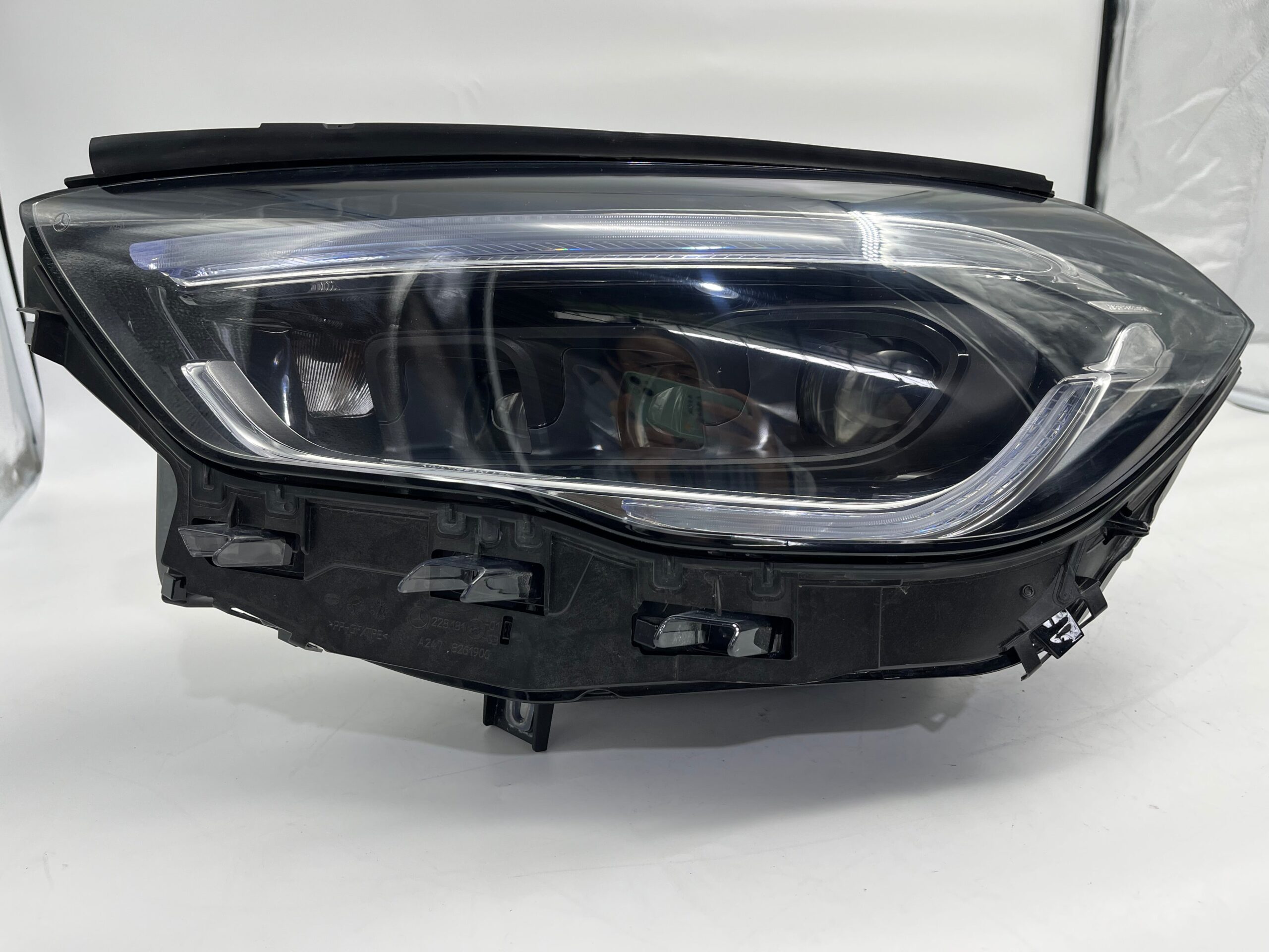 Mercedes-Benz GLA-CLASS  2012-2016 LED L.H.S HEADLIGHT ASSEMBLY