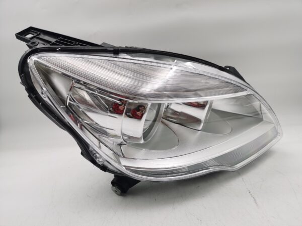 Mercedes-Benz R-CLASS  W251 V251 2008-2013 XENON R.H.S HEADLIGHT ASSEMBLY