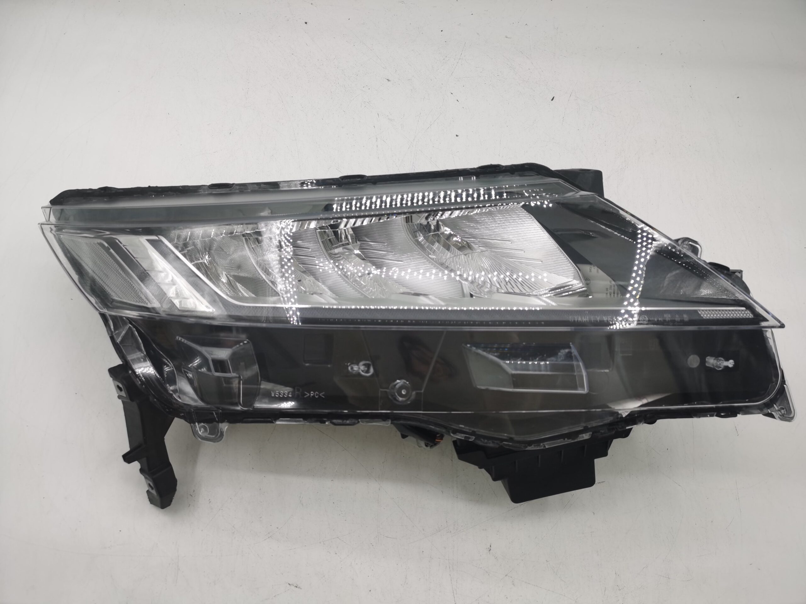 Mitsubishi ASX 2019-2022 LED R.H.S HEADLIGHT ASSEMBLY