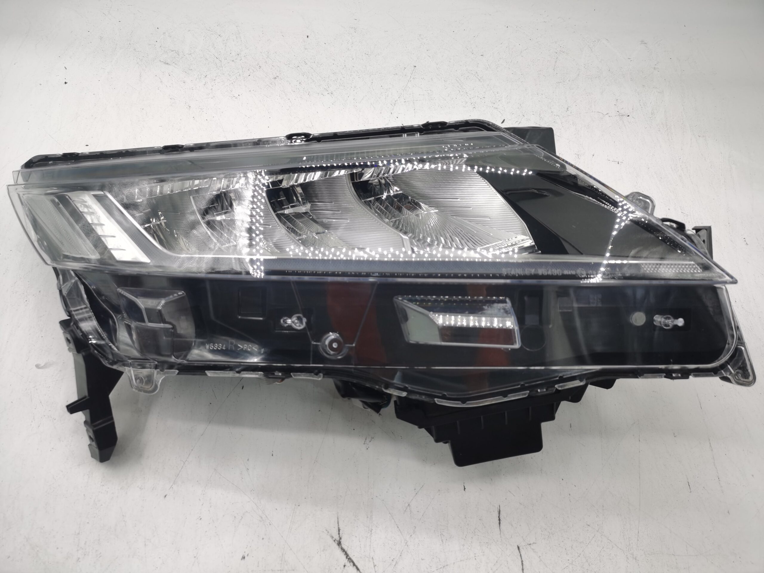 Mitsubishi ASX 2019-2022 LED R.H.S HEADLIGHT ASSEMBLY