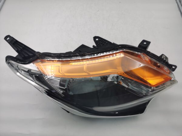 Mitsubishi L200/TRITON/STRADA 2015-2019 R.H.S HEADLIGHT ASSEMBLY