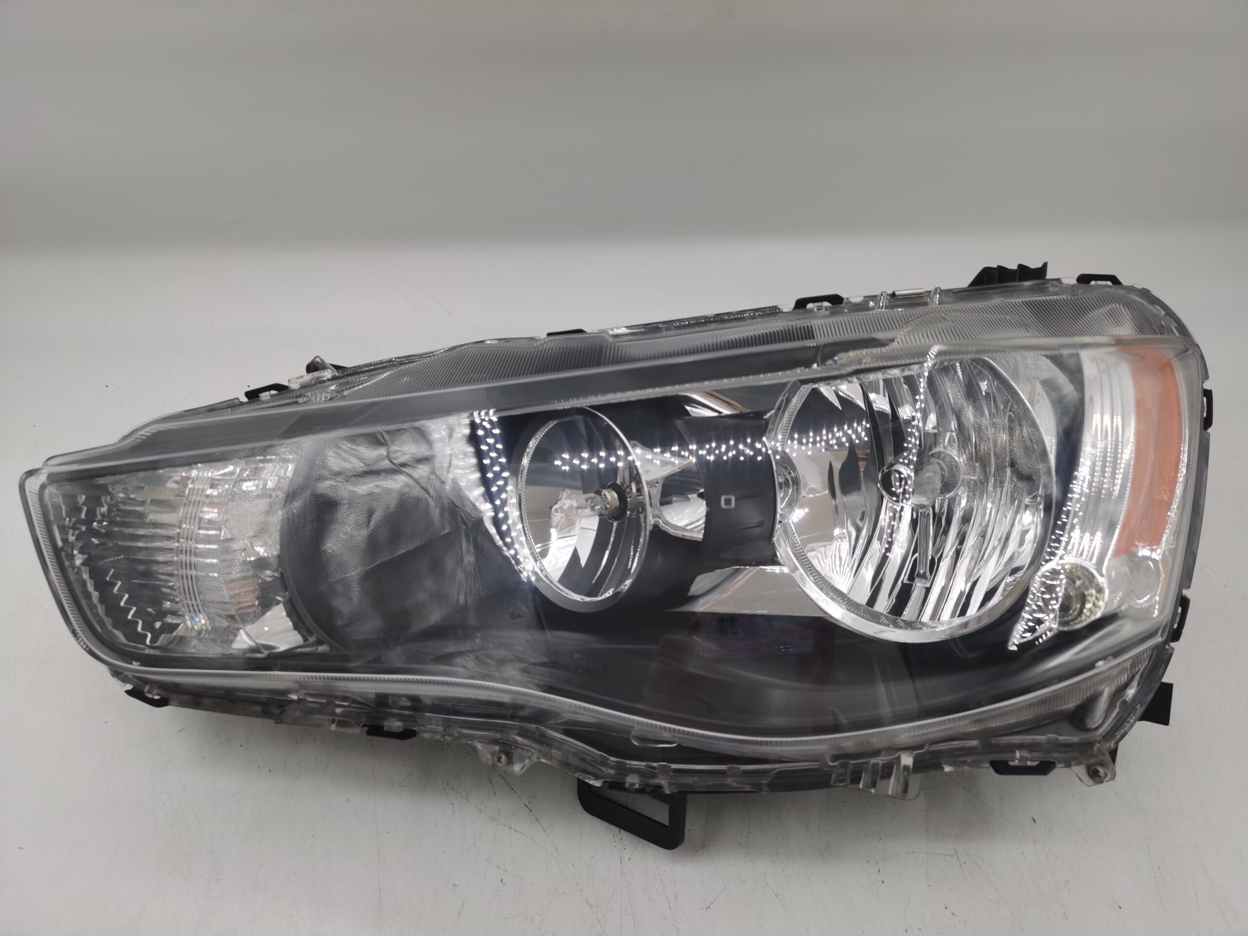 Mitsubishi LANCER 2008-2018 HALOGEN L.H.S HEADLIGHT ASSEMBLY