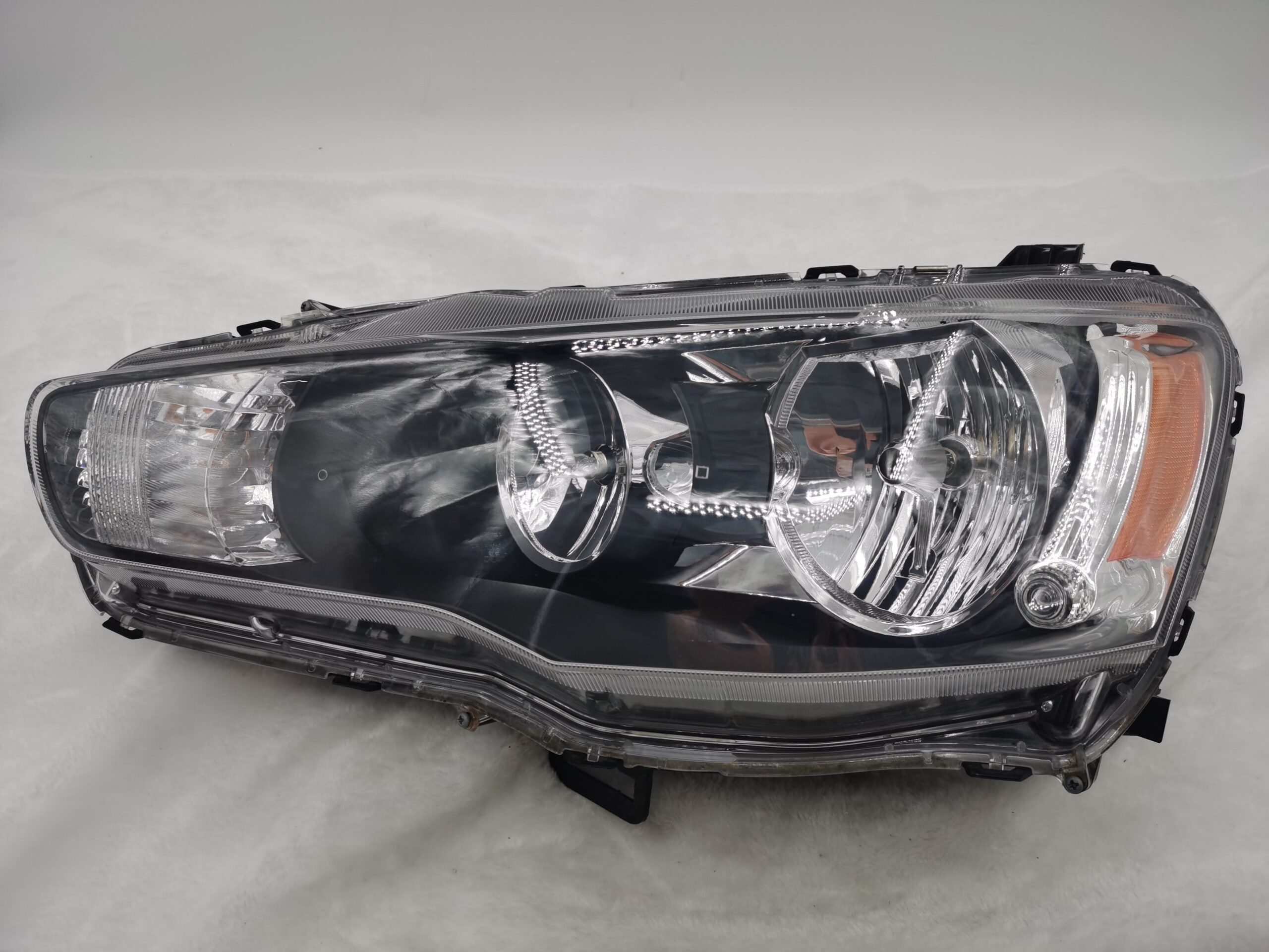 Mitsubishi LANCER 2008-2018 HALOGEN L.H.S HEADLIGHT ASSEMBLY