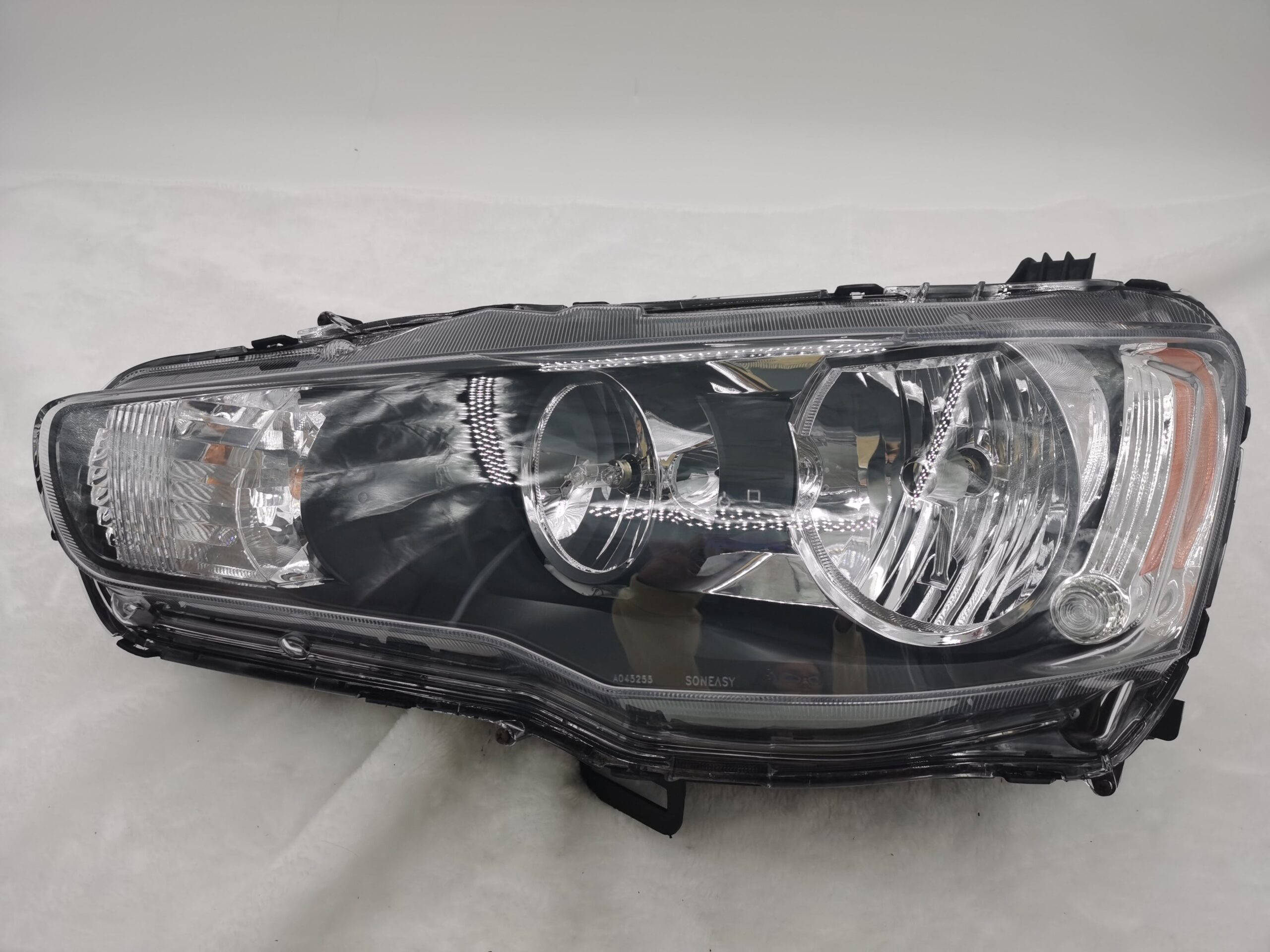 Mitsubishi LANCER 2008-2018 HALOGEN L.H.S HEADLIGHT ASSEMBLY