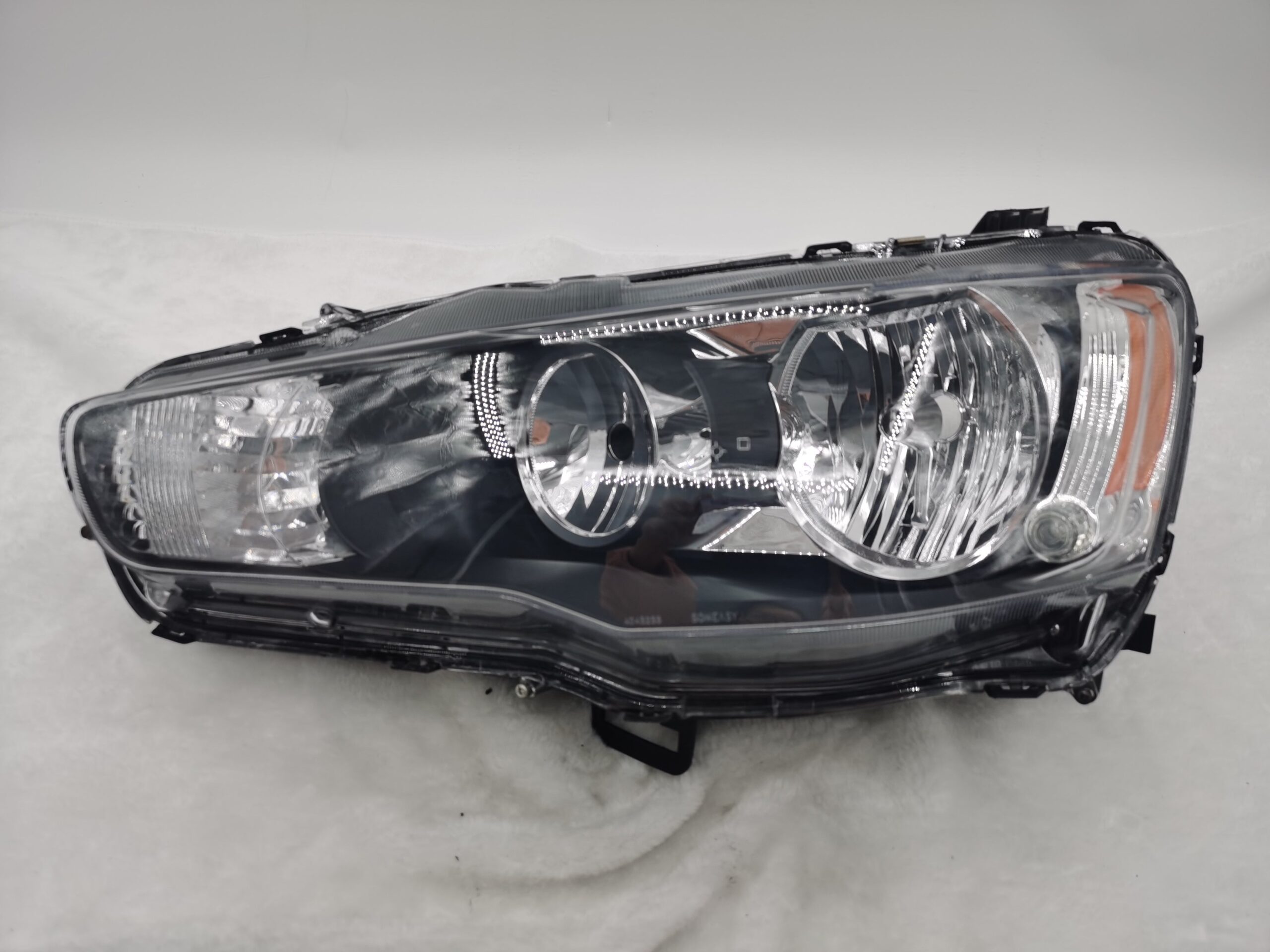 Mitsubishi LANCER 2008-2018 HALOGEN L.H.S HEADLIGHT ASSEMBLY