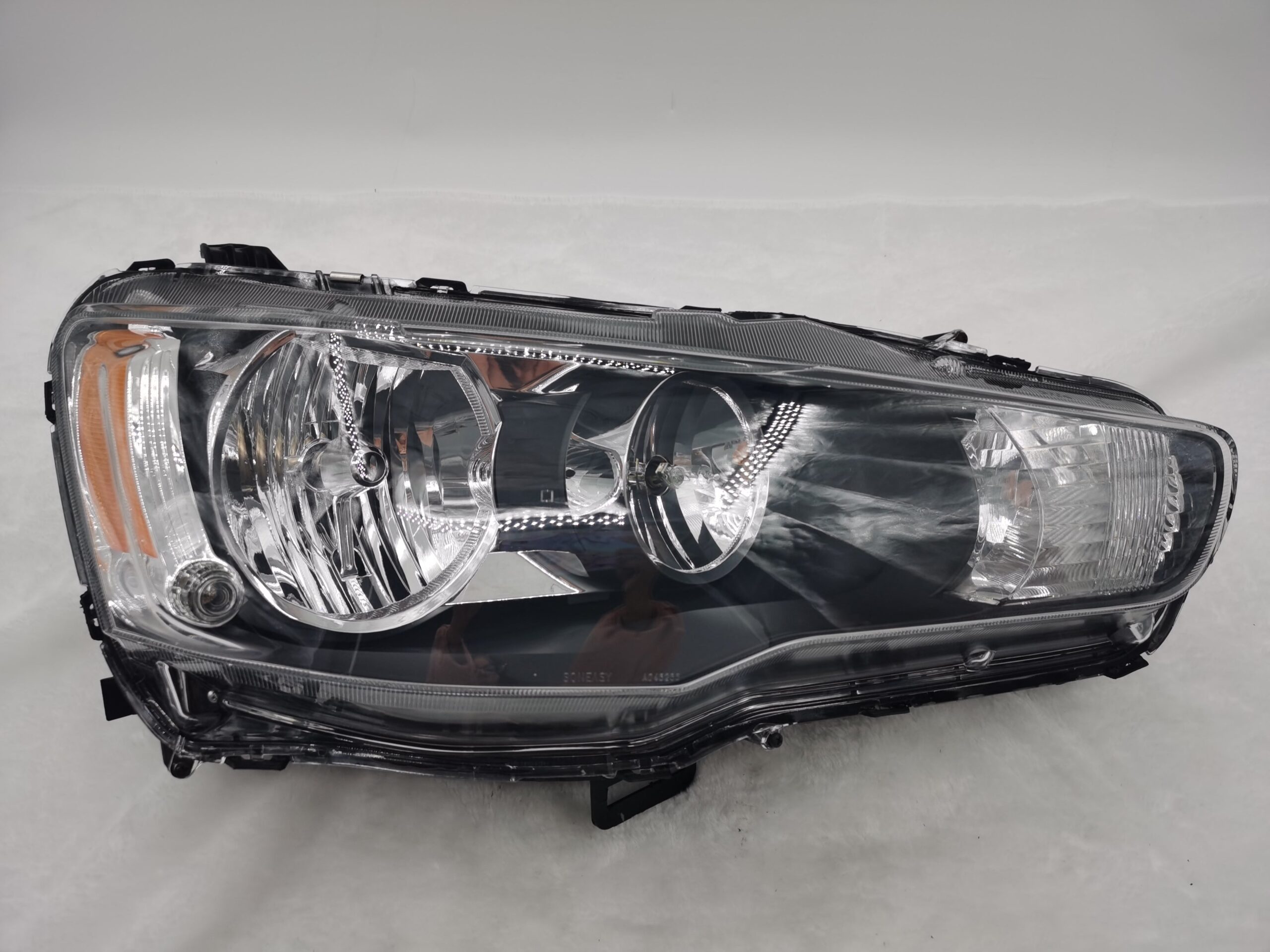 Mitsubishi LANCER 2008-2018 HALOGEN R.H.S HEADLIGHT ASSEMBLY