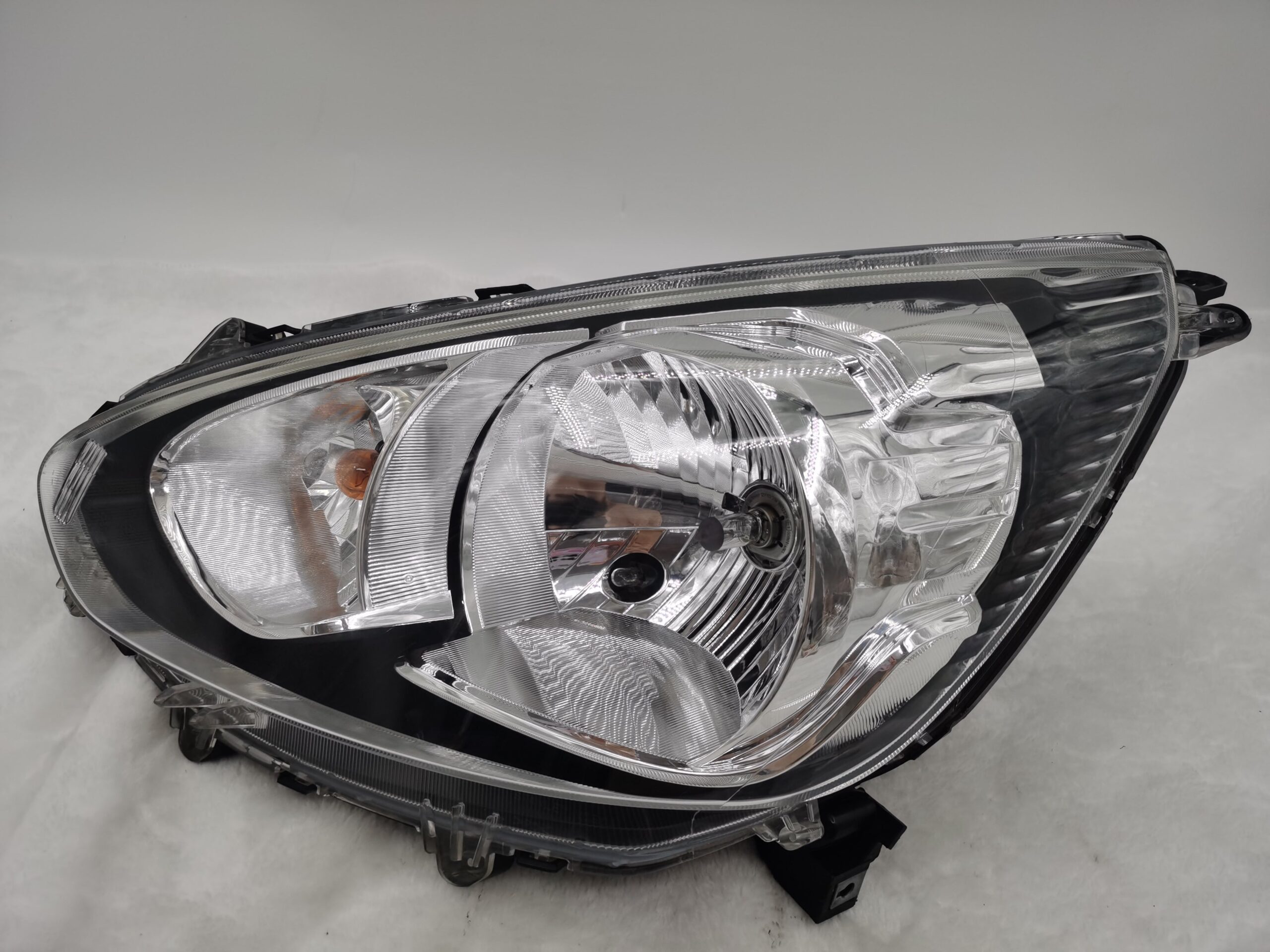 Mitsubishi MIRAGE 2012-2019 HALOGEN L.H.S HEADLIGHT ASSEMBLY