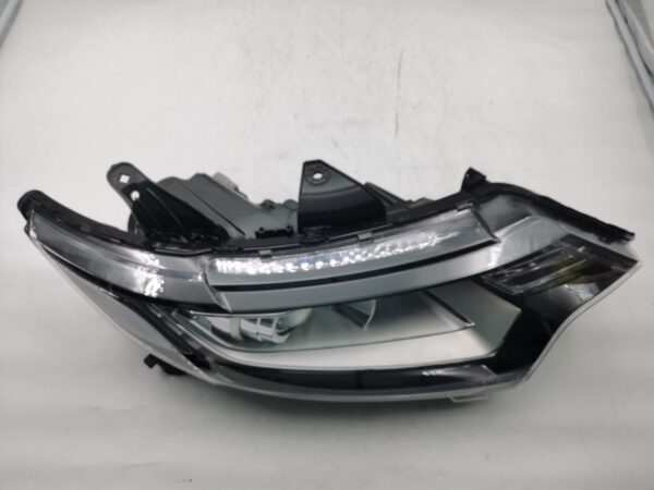 Mitsubishi OUTLANDER 2016-2020 HALOGEN R.H.S HEADLIGHT ASSEMBLY