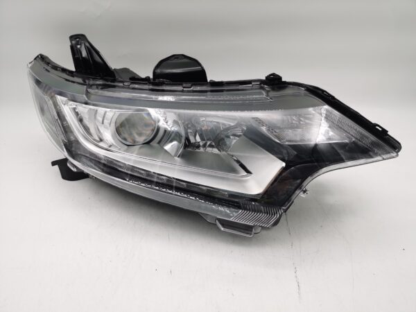 Mitsubishi OUTLANDER 2016-2020 HALOGEN R.H.S HEADLIGHT ASSEMBLY