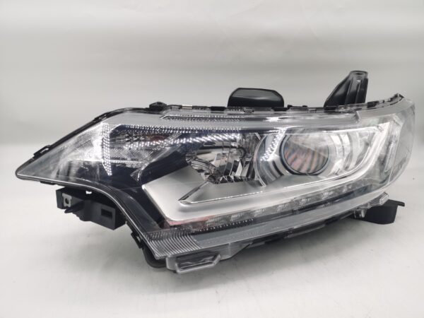 Mitsubishi OUTLANDER 2016-2020 HALOGEN L.H.S HEADLIGHT ASSEMBLY