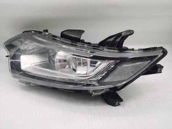 Mitsubishi OUTLANDER 2016-2020 HALOGEN L.H.S HEADLIGHT ASSEMBLY